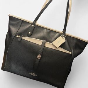 Coach City Tote with Pouch in Crossgrain Leather